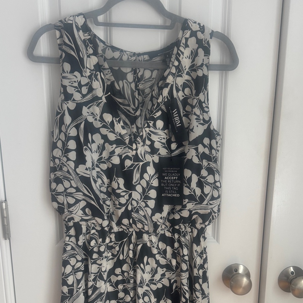 White House Black Market Monochrome Floral Dress.